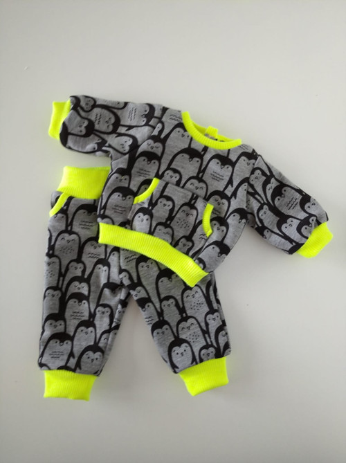 Tepláčky pro Baby Born sestřičku — foto 4
