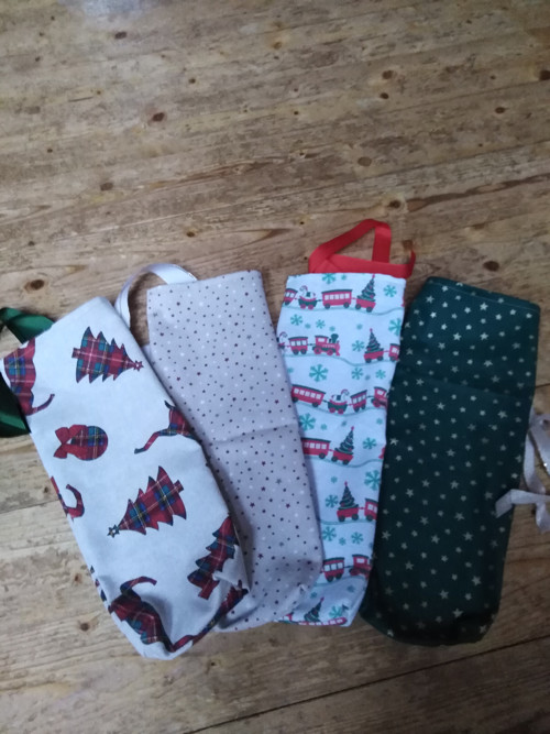Obal na láhev s motivem vláčků — foto 3