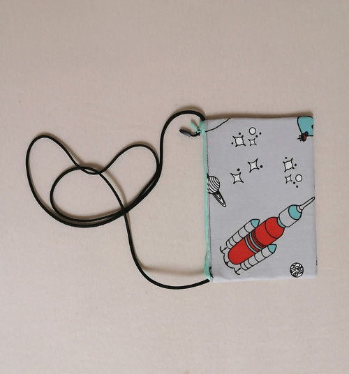 Kabelka-crossbody Snoopy sleva — foto 2