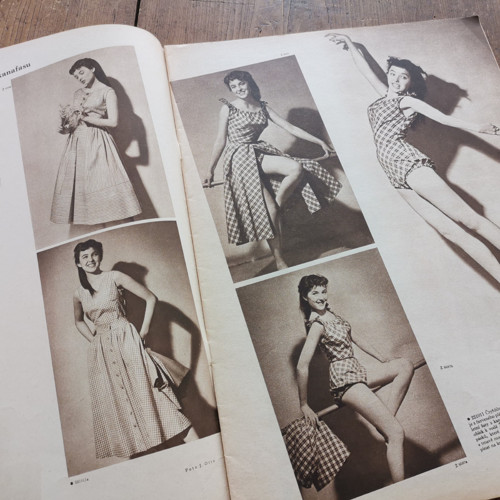 ŽENA a MÓDA ... módní časopis ... 7/1957 — foto 2