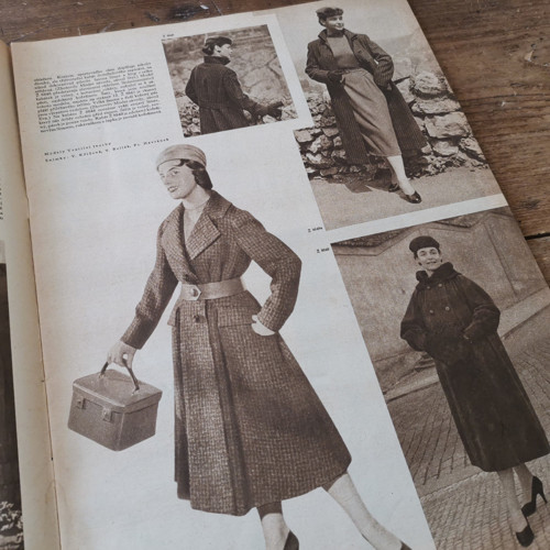 ŽENA a MÓDA ... módní časopis ... 11/1957 — foto 3