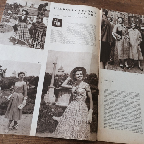 ŽENA a MÓDA ... módní časopis ... 11/1954 — foto 2
