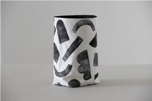 Linorytový košík /// černý — foto 2