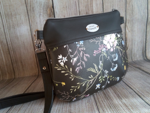 Crossbody černá — foto 2