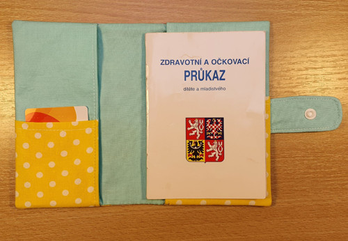 Obal na očkov. průkaz sluníčkový — foto 3