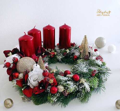 Bohatý třpytivý adventní věnec — foto 2