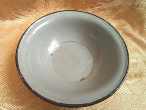 Smaltovaná miska — foto 4