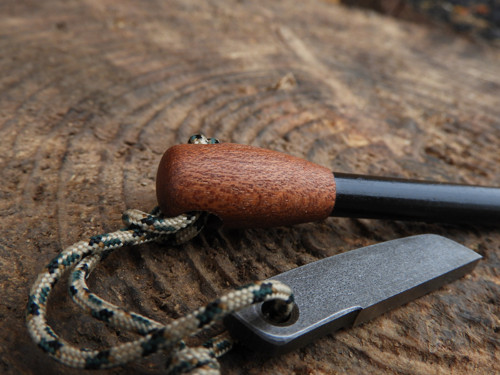Křesadlo / Firesteel - Gabon — foto 2