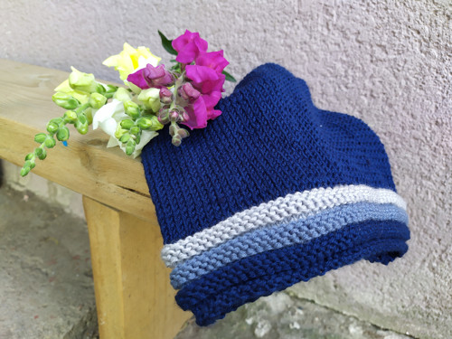 Čapka TMAVĚ MODRÁ 50% merino — foto 5
