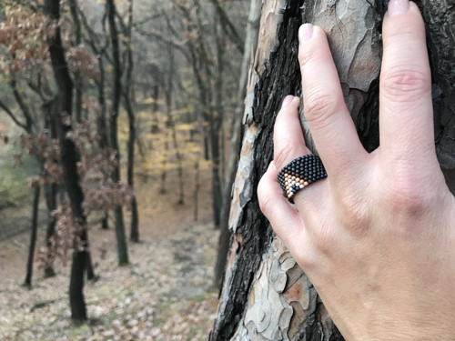 Prstýnek z korálků — foto 2