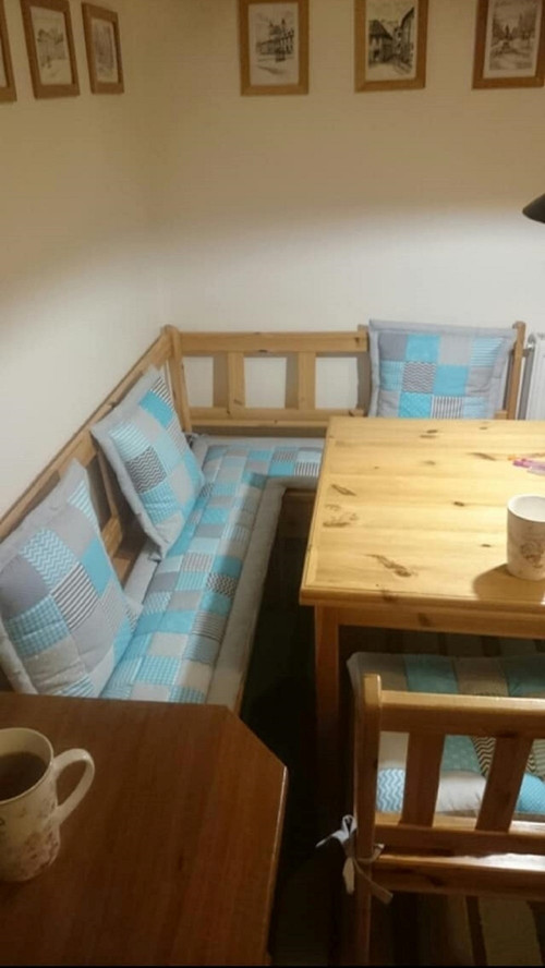 Sedák na lavici, modro šedý patchwork — foto 3