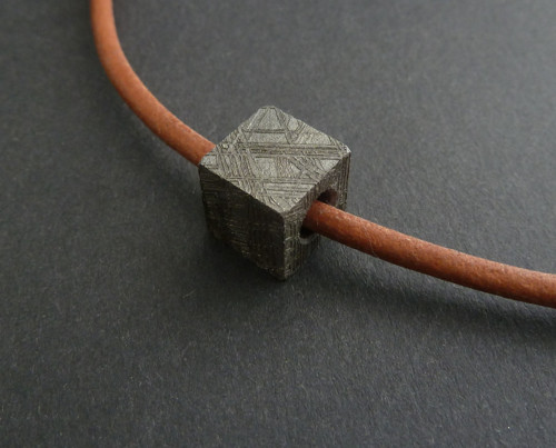Meteorit - Muonionalusta krychle — foto 2