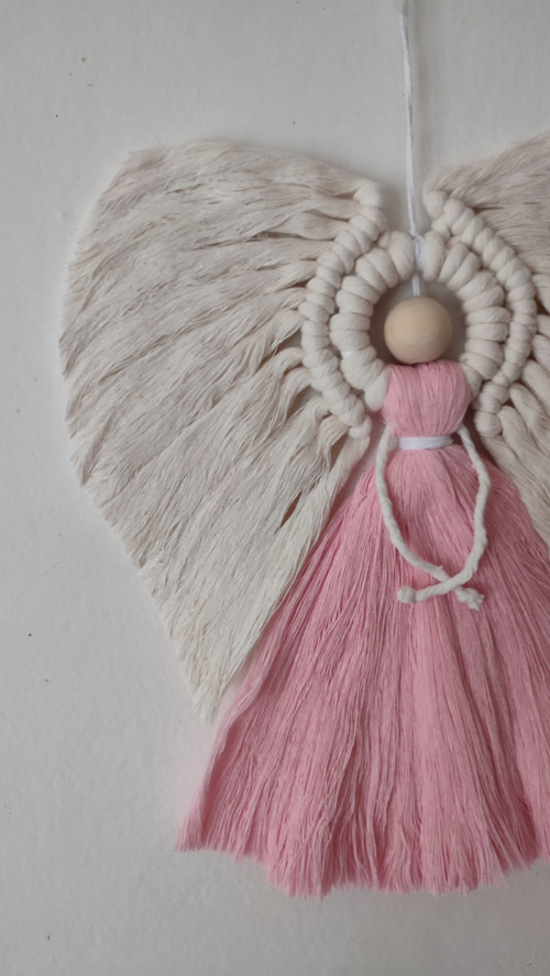 Macramé anděl v růžovém rouchu — foto 4