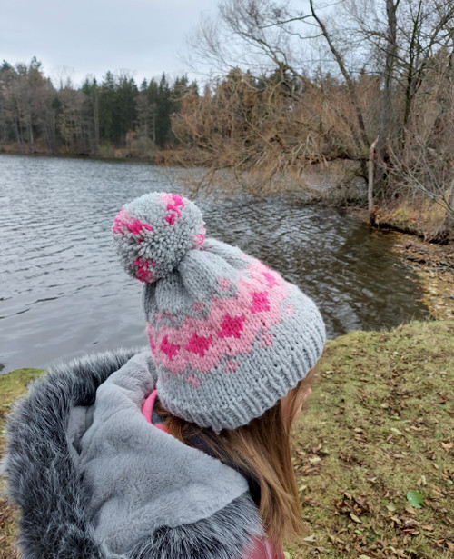 Pletená zimní čepička — foto 4