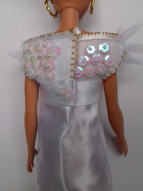 Šatičky pro Barbie - plesové č. 3 — foto 4