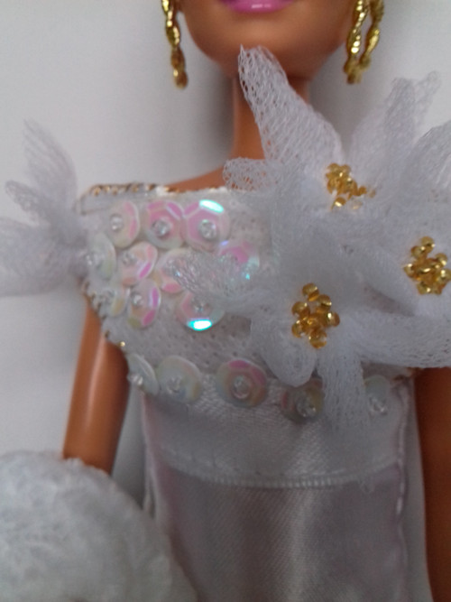 Šatičky pro Barbie - plesové č. 3 — foto 5