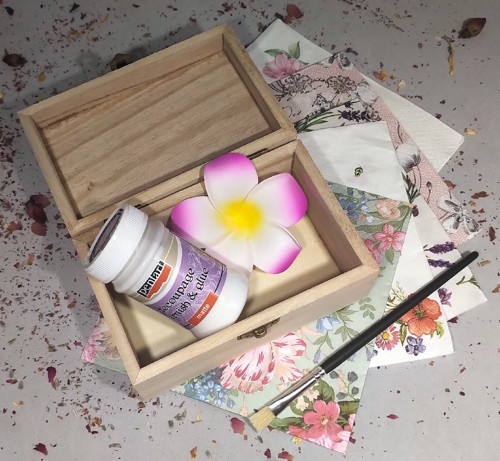 Decoupage set - dřevěná truhlička/krabička — foto 2