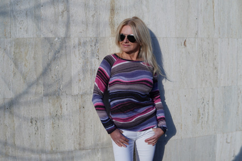 Pulovr raglánový — foto 3