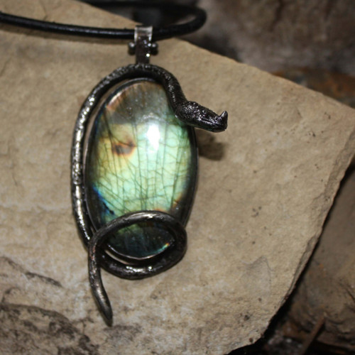 Hadí amulet — foto 3