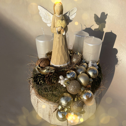 Netradiční adventní věnec — foto 2