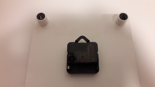 Magnetické hodiny s tabulí — foto 3
