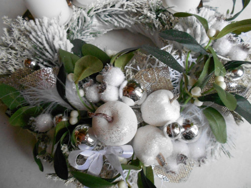 Adventní věneček -jmelí — foto 2