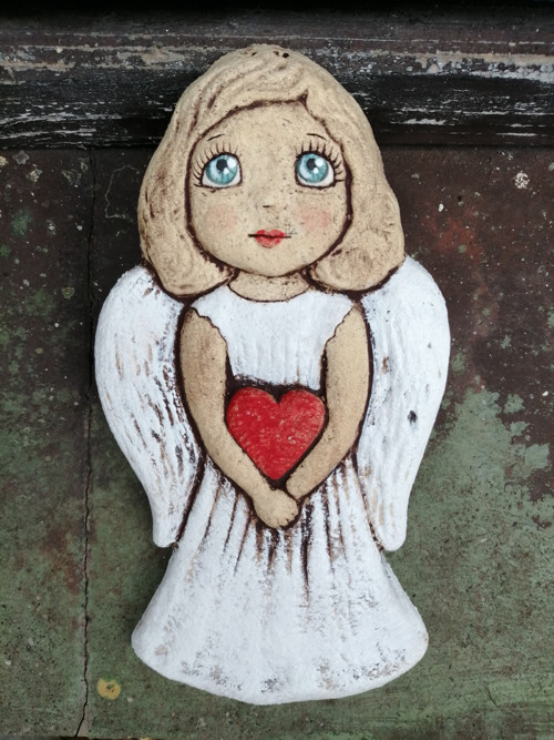 Andílek se srdíčkem , reliéf — foto 2