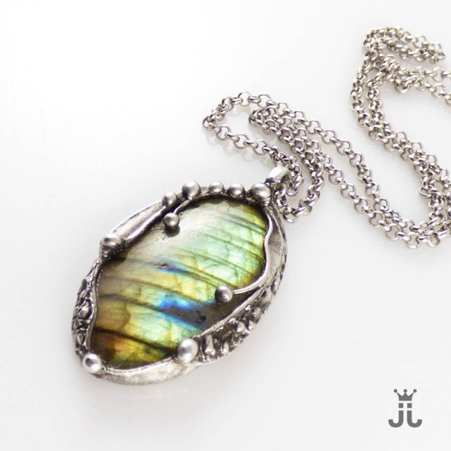 Kouzelný talisman — foto 3