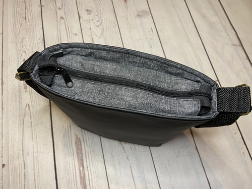 Crossbody taška — foto 4
