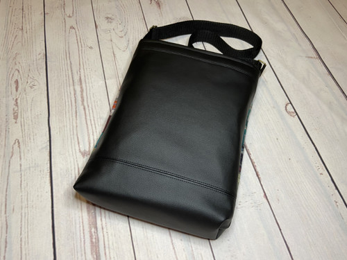 Crossbody taška — foto 4