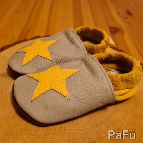 Kožené capáčky 16,5 cm — foto 2
