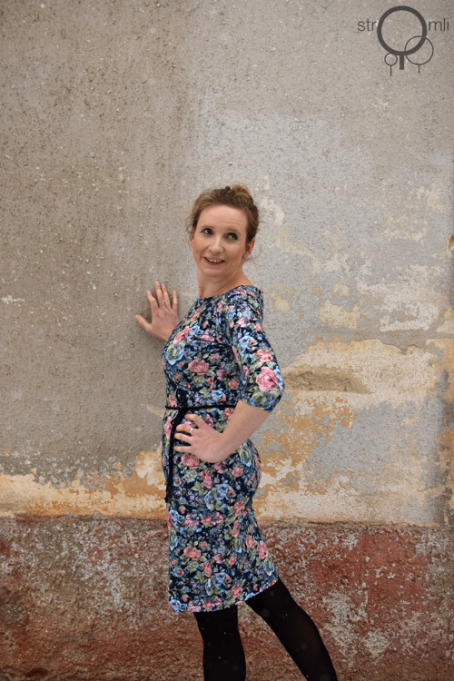 Šaty samá růže, S — foto 3