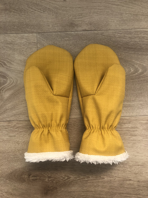 Dětské softshellové palčáky s beránkem — foto 2