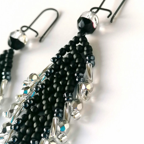 Crystal Feathers-Dangle Earrings Black/Silver — foto 4