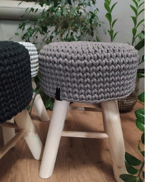 Háčkovaný Povlak Na Stoličku Průměr 30 Cm — foto 3