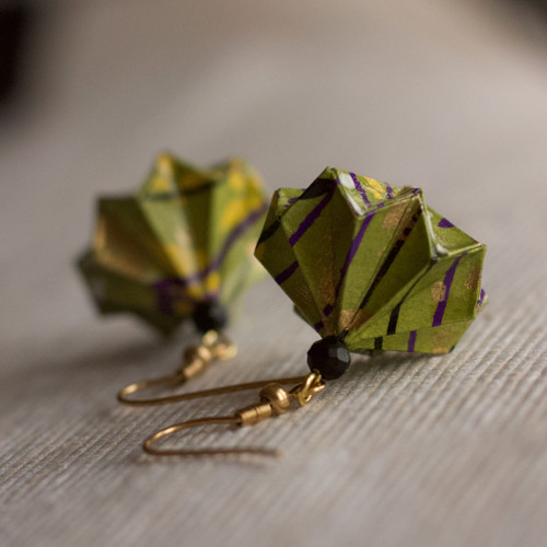 Origami náušnice – zelené s onyxem — foto 2
