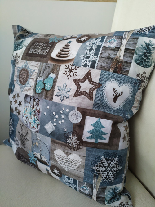 Modrý vánoční patchwork -povlak na polštář — foto 4