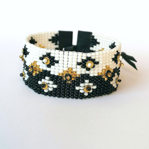 Black & White Loom Beaded Bracelet — foto 2