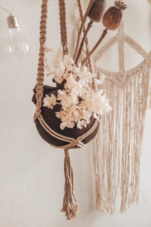 Macramé závěsný květináč — foto 4
