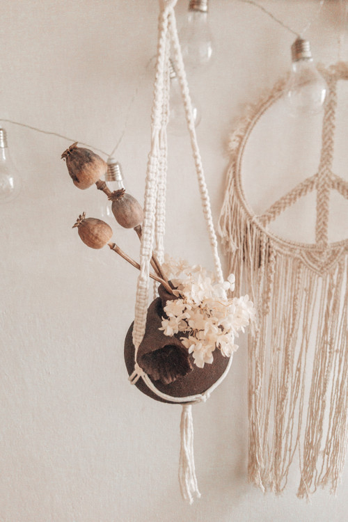 Macramé závěsný květináč — foto 3
