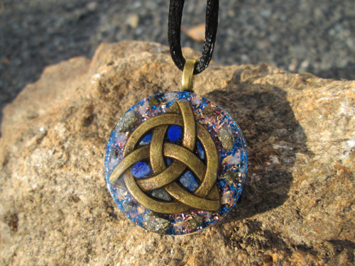 Org.šperk ,,Triquetra klidné duše" — foto 6