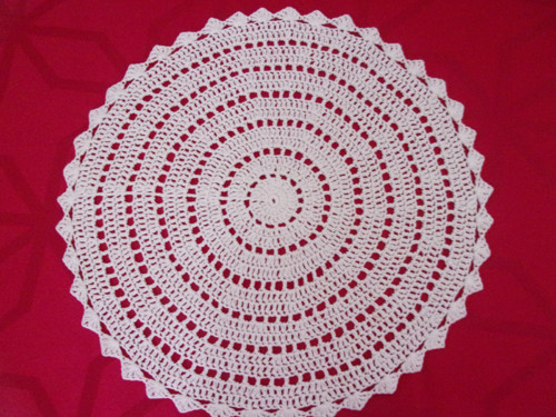 Háčkovaná bílá dečka pr. 38 cm — foto 5