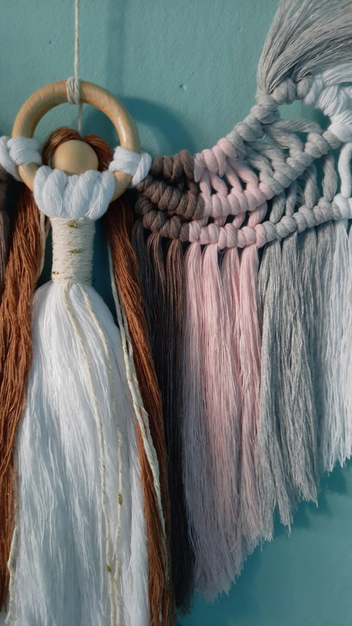 Dekorace duhový macramé anděl — foto 3