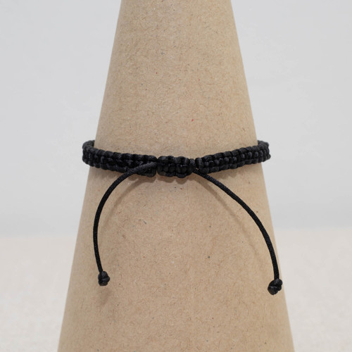 Macrame náramek se srdíčkem — foto 4