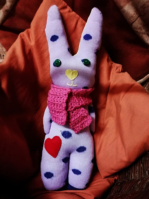 Zajíc se šálou — foto 4