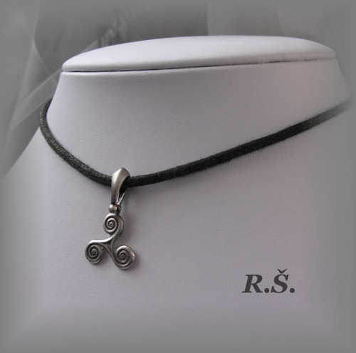 TRISKEL... Keltský symbol ..přívěsek — foto 4