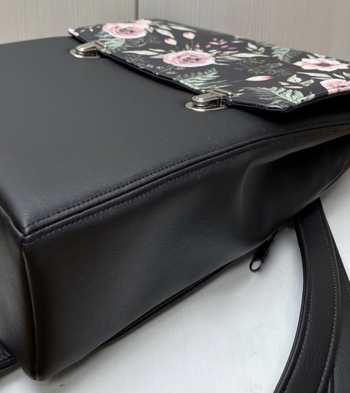 Carino elegantní batoh — foto 4