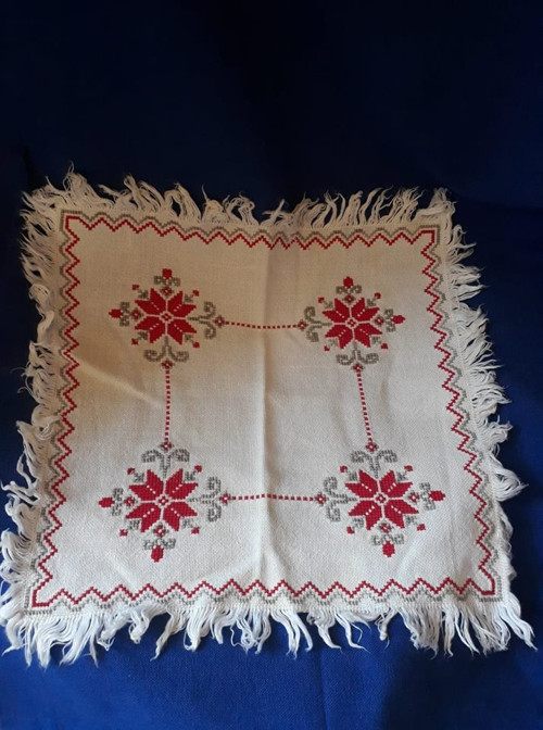 Retro vyšívaná dečka... — foto 4