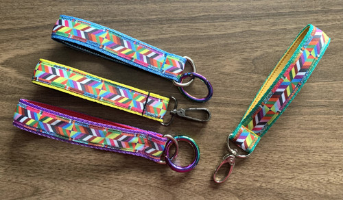 Klíčenka Scout modrá — foto 2