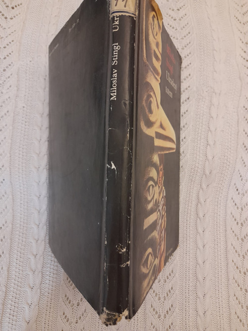 Ukradený totem - Miloslav Stingl — foto 2